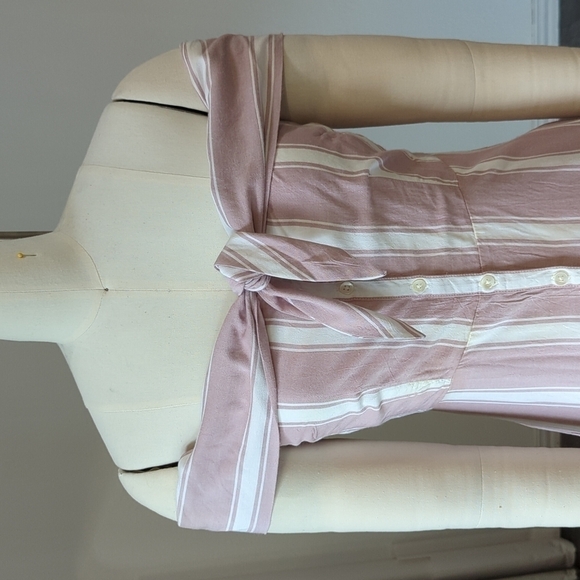 Express Striped Off Shoulder Tie Front Dress Pink White XS button preppy summer - Picture 4 of 10